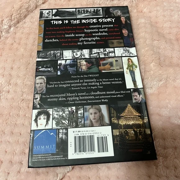 Twilight Movie Book Guide - Picture 2 of 2